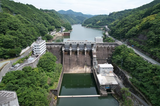 肱川発電所建屋建替工事